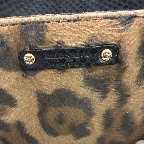 Kate Spade Leopard Print Tote with Black Handles and bag charm EUC - Picture 3 of 12